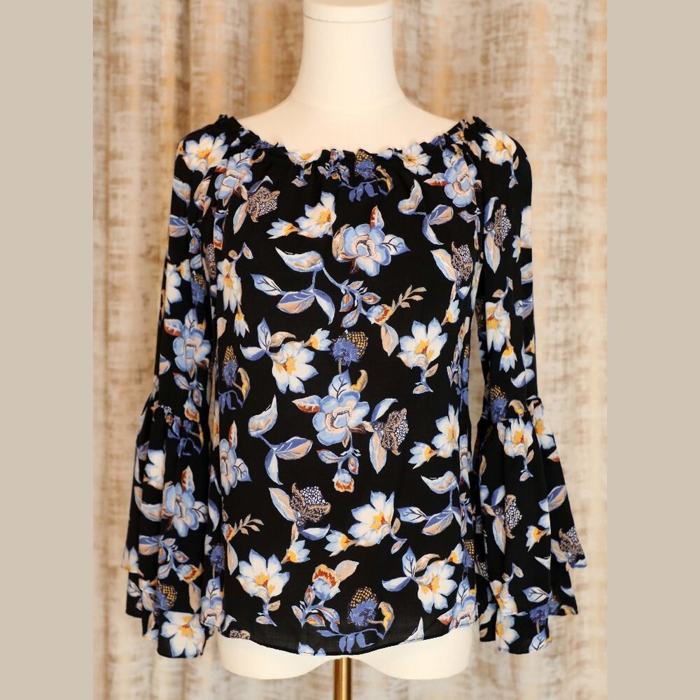 Navy Blue Floral Bohemian Casual Top Size S